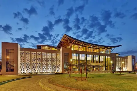 Amphitrite Palace Beach Hotel & Convention Centre in Rabat, foto 21