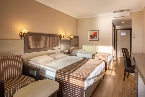 Kirbiyik Resort Hotel in Alanya — foto 2