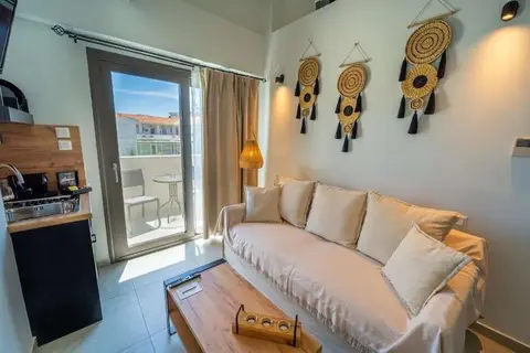 Niso Skiathos in Σκιάθος — foto 11