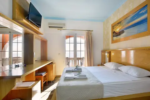 Lido Corfu Sun Hotel in Μπενίτσες — foto 18