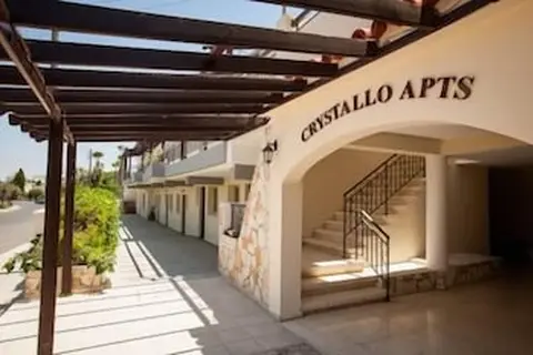 Crystallo Apartments in Paphos — foto 9