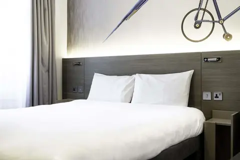 Heeton Concept Hotel - Luma Hammersmith London in Londen
