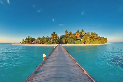 Angaga Island Resort & Spa in Angaga Island Resort — foto 2
