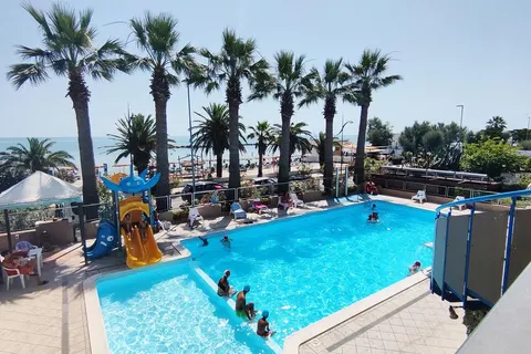 Duca Amedeo Camping Village foto 13