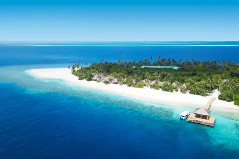 Dreamland The Unique Sea & Lake Resort in Hirundhoo