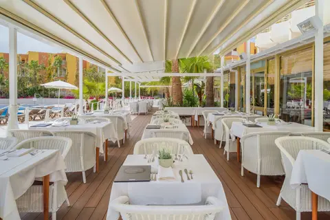 Hotel H10 Cambrils Playa in Cambrils — foto 2