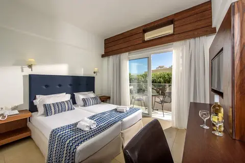 Katrin Hotel & Bungalows in Stalis Super Market, foto 12