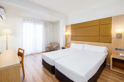 Virgen de los Reyes foto 2