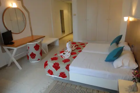 Aylimas Beach & Resort in المنستير — foto 29