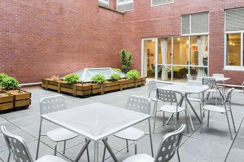 Holiday Inn New York Lower East Side in New York — foto 9