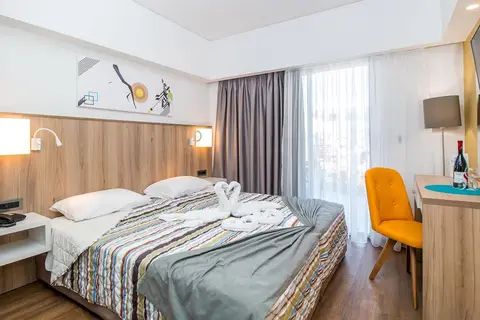 Sunny Days Hotel & Resort in Ιαλυσός — foto 2