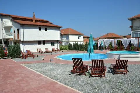Basoski Apartments in Pestani — foto 30
