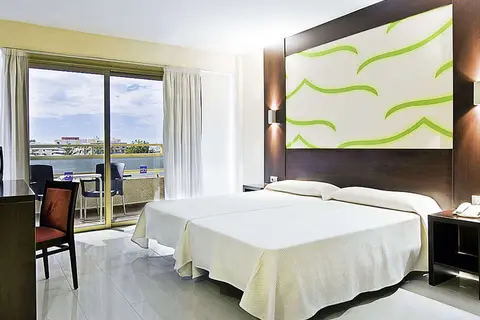Aparthotel Kn Columbus in Arona, foto 4