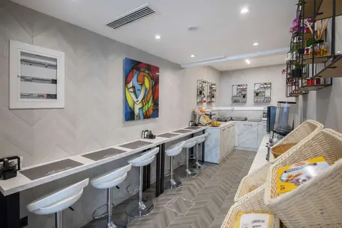 Central Boutique Hotel by Naoussa Hills in Νάουσα — foto 9