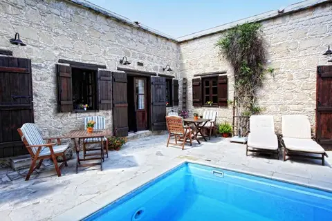 Leonidas Village Houses in Goudi — foto 2