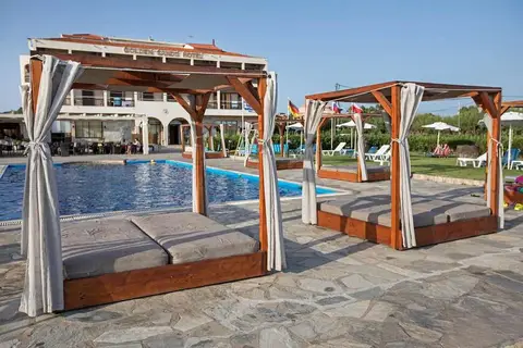 Golden Sands Hotel in Δημοτική Ενότητα Κορισσίων — foto 17