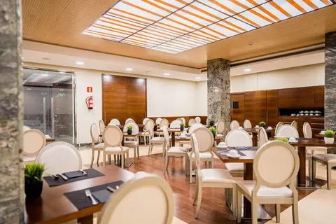 Hotel Compostela in Santiago De Compostela — foto 27