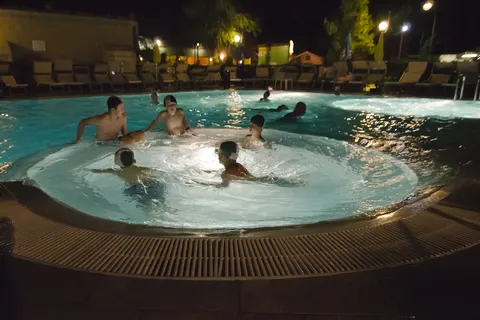 Village Torre Pendente foto 9