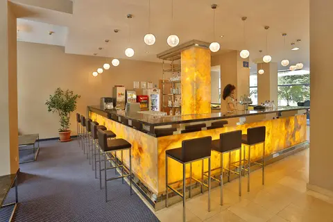 Hotel Sofia in Sofia — foto 8