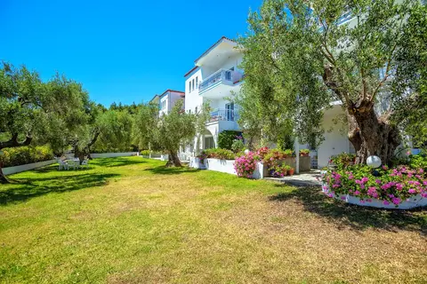 Xenios Faros Apartments in Δημοτική Ενότητα Κασσάνδρας — foto 25