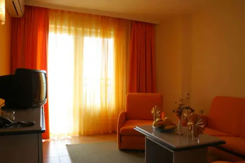 Hotel Iskar in Несебър — foto 29
