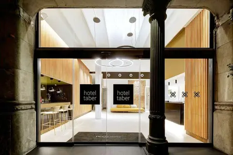 HCC Taber in Barcelona — foto 10