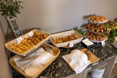 N Hotel in Sutomore — foto 17