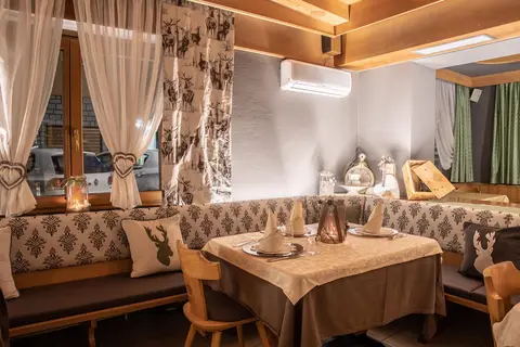 Hotel Eccher in Mezzana — foto 5