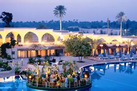 JAZ Pyramids Resort in كفرة نصار