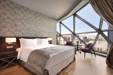 Wyndham Grand Tbilisi in Tbilisi — foto 7