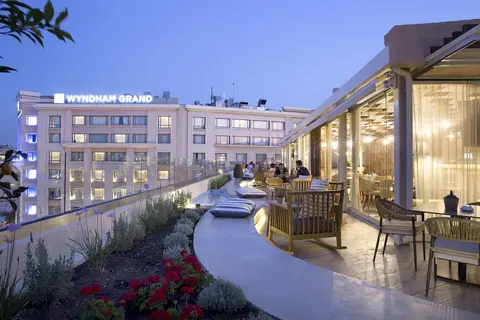 Zeus Essence Wyndham Athens Residence in Athene — foto 9