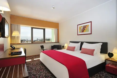 Ramada by Wyndham Lisbon in Almada — foto 19