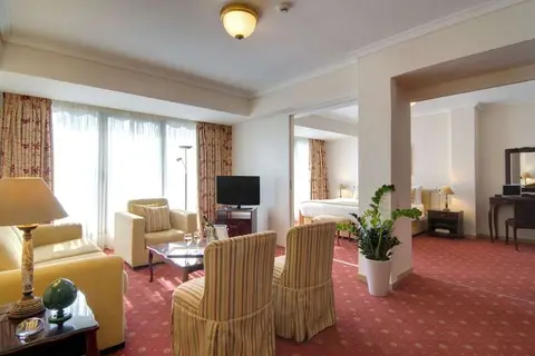 Titania Hotel in Athene — foto 25