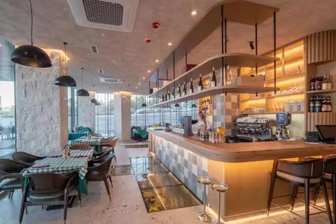 Sea Star Hotel in Budva — foto 8