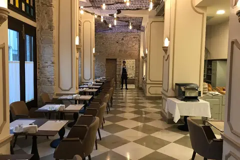 Galatahan Hotel in Fatih — foto 7