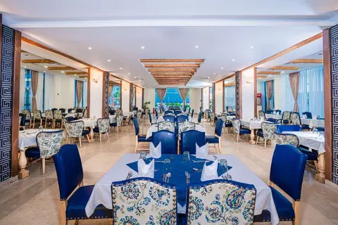 Titanic Resort & Aqua Park in Hurghada — foto 7