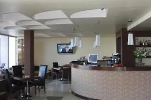 Ambasador in Vlora — foto 4