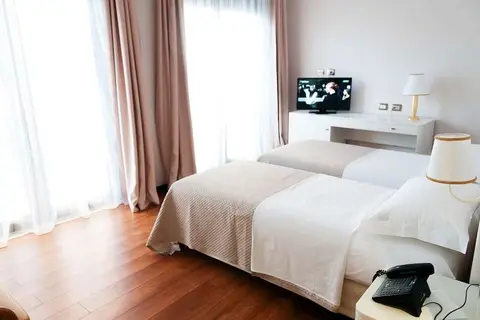 Sar Otel in Tirana, foto 5