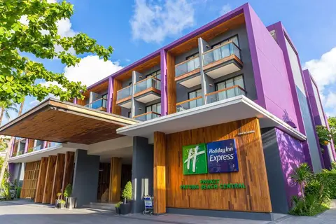 Holiday Inn Express Phuket Patong Beach Centr in ตำบลป่าตอง — foto 2