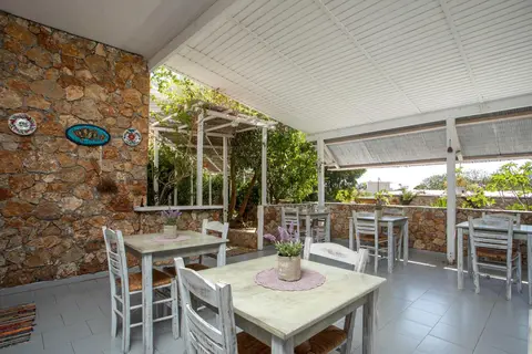 Irini Hotel in Λιβάδια — foto 23