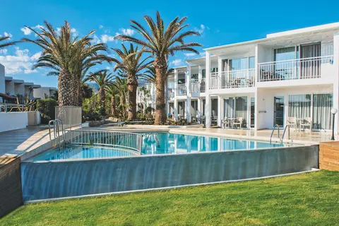 Happy Days Hotel in Παραδείσι — foto 4