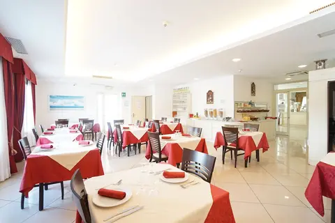Pigalle in Forte Dei Marmi, foto 22