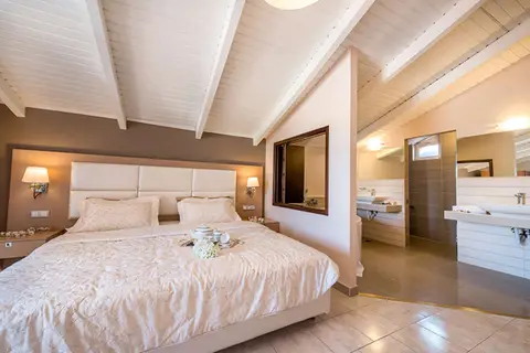 Hotel Plessas Palace in Alykanas — foto 5
