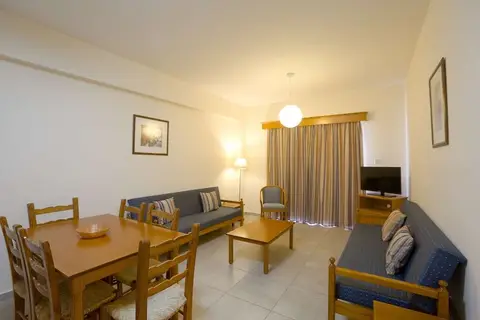 Kefalos Damon Hotel Apartments in Paphos, foto 16