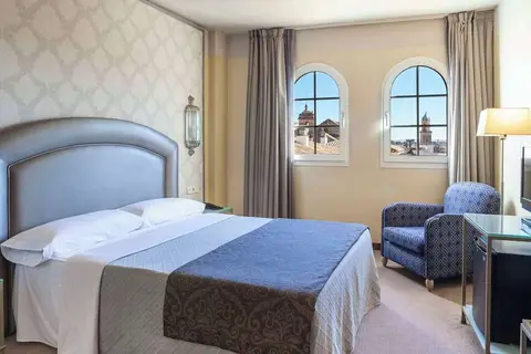 Hotel Macia Alfaros in Córdoba — foto 3