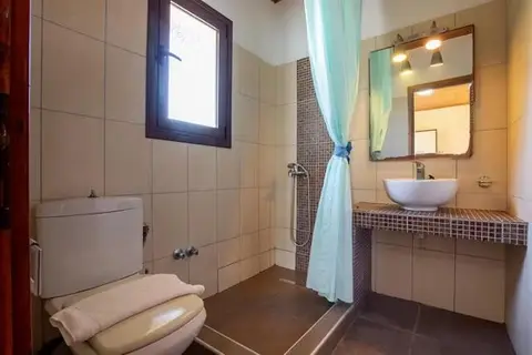 Appartementen Kamari in Αχαράβη — foto 11