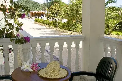 Plessas Palace in Alykanas