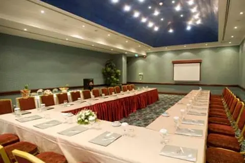 Grand Cevahir Hotel Convention Center in Fatih — foto 8