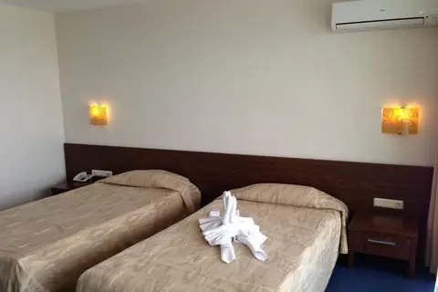 Hotel Glarus in Несебър — foto 17