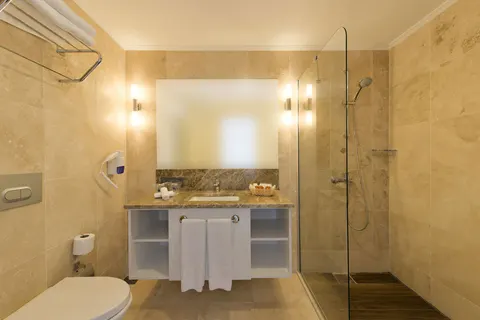 Bellazure Hotel foto 6